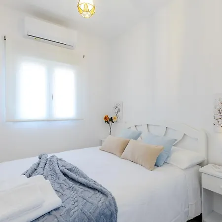 Rustic Escape By Fidalsa Villa