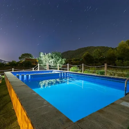 Rustic Escape By Fidalsa Villa *