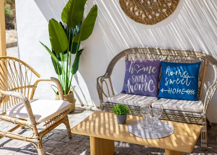 Rustic Escape By Fidalsa Villa